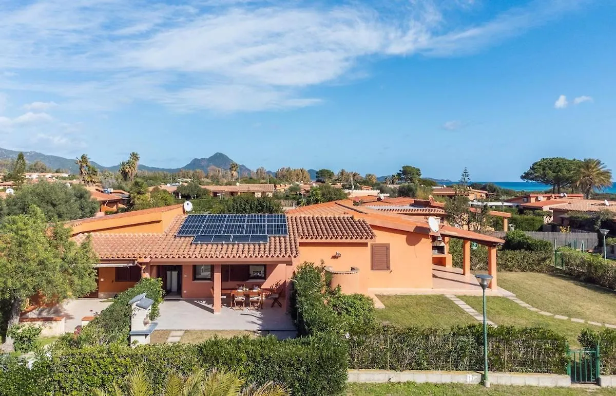 2 Minute Walk To The Sea-New, Modern With Air Conditioning Costa Rei 0*,
