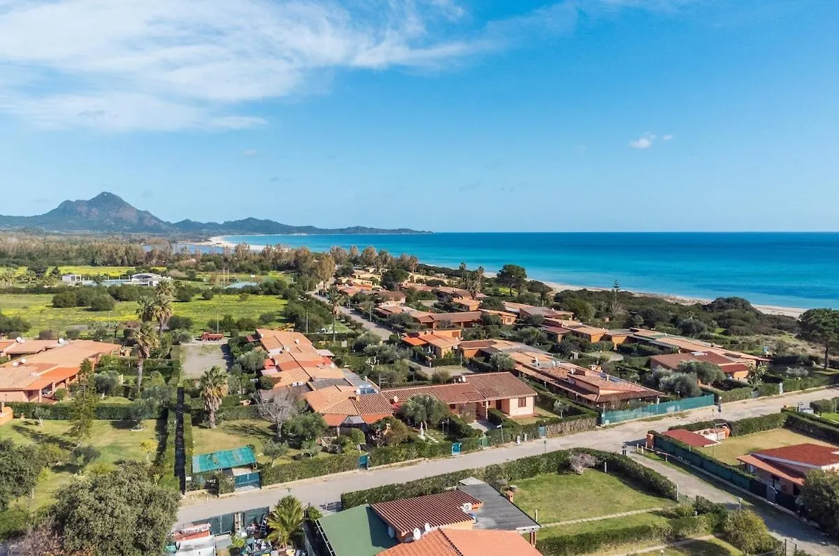 Apartamento 2 Minute Walk To The Sea-New, Modern With Air Conditioning Costa Rei Italia