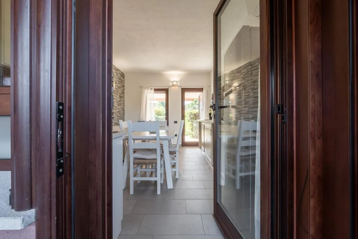 2 Minute Walk To The Sea-New, Modern With Air Conditioning Costa Rei