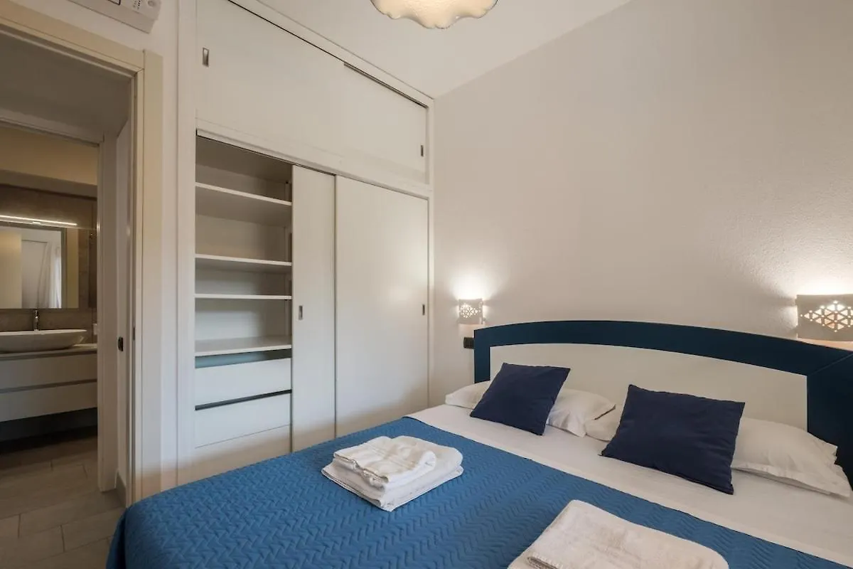 2 Minute Walk To The Sea-New, Modern With Air Conditioning Costa Rei 0*,